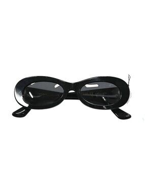 INDY SoHo Oval Sunglasses in Black